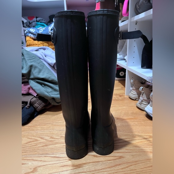 Hunter Rain Boots (TALL) - Picture 2 of 5